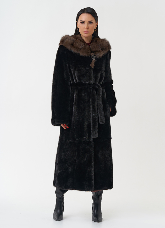 Норковая шуба с капюшоном из меха соболя модель № 30479 универмаг малина