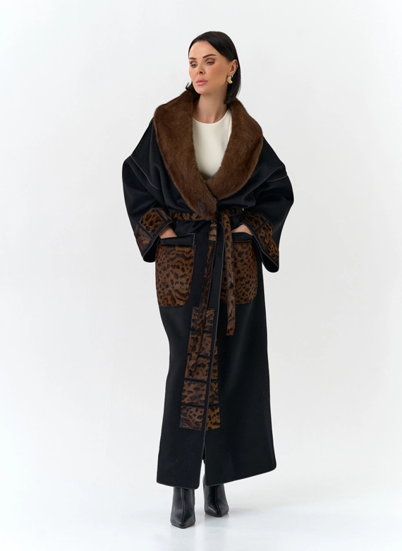 Женское длинное пальто с воротником из меха норки