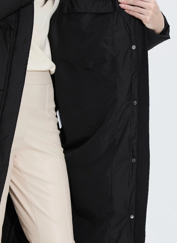 Женский пуховик с капюшоном фото