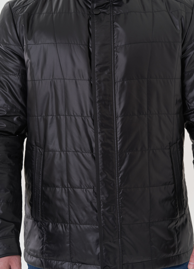 Куртка мужская черного цвета модель № 25627 в рассрочку