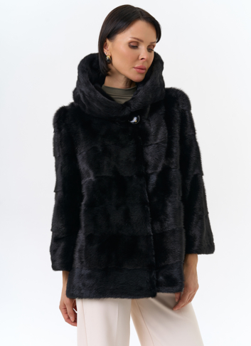 Шуба из норки с капюшоном черного цвета Шуба из норки с капюшоном черного цвета