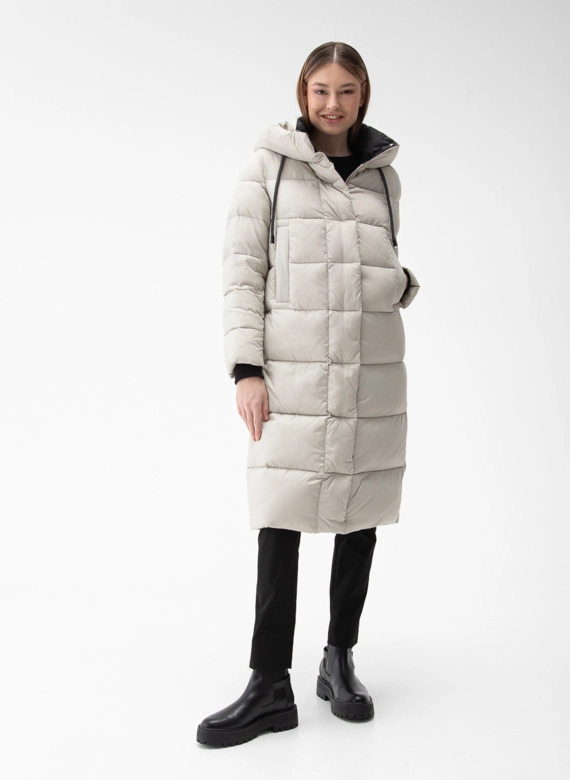 Пуховик женский с капюшоном 