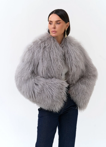 Короткая шуба из ламы
