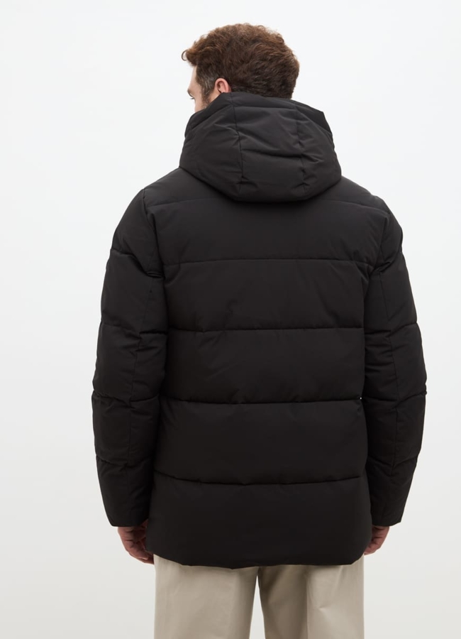 Мужской пуховик черного цвета модель № 32035 в рассрочку